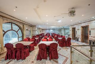 Rawdhat Al Mukhtara Hotel