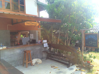 Hostal Pai Porpeang Guesthouse