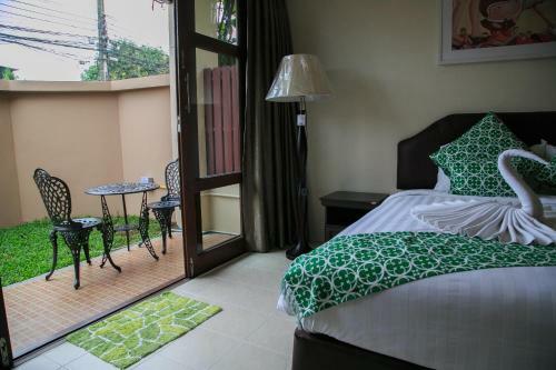 Hostal Garden Home