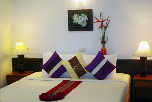Samui Island Beach Resort & Hotel