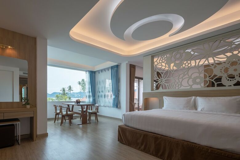 Hotel Chaba Cabana Beach Resort & Spa