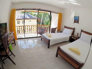 Alona Vida Beach Resort