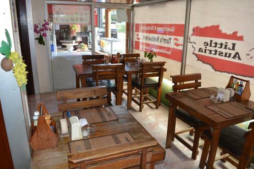 Hostal Tams Guesthouse