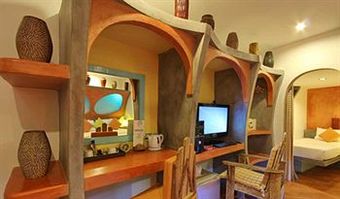 Pandora Lifestyle Hotel
