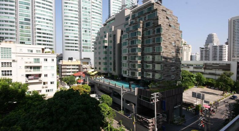 Hotel Golden Tulip Mandison Suites