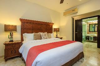 Apartamentos El Faro Residences