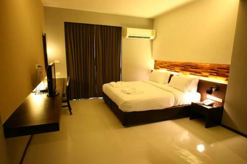 Hotel At One Service