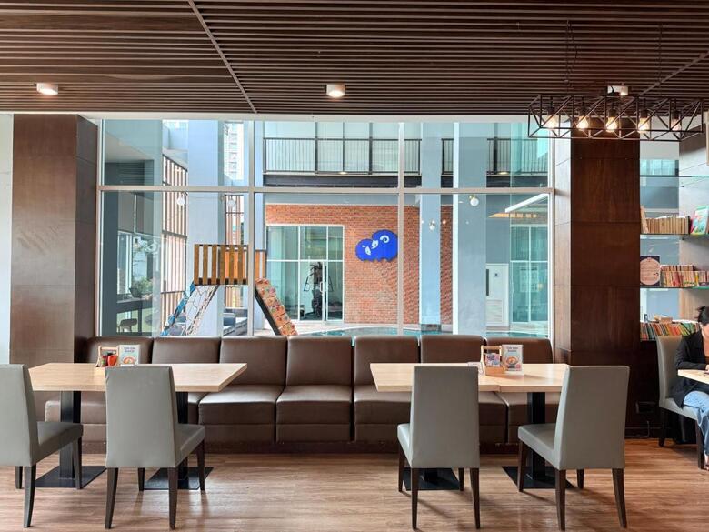 Bed & Breakfast Demeter Residences Suites