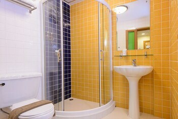 Hotel Golden House