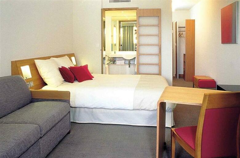 Hotel Novotel London City South