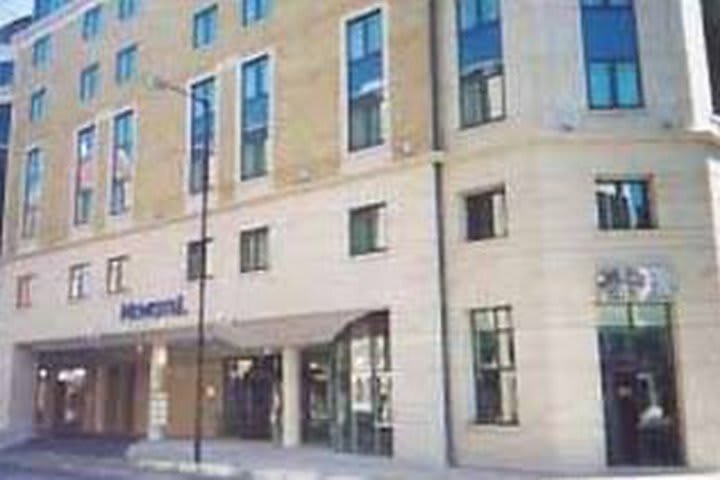 Hotel Novotel London City South