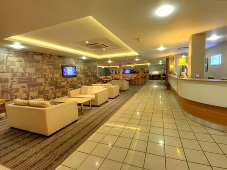 Hotel Express By Holiday Inn Limehouse