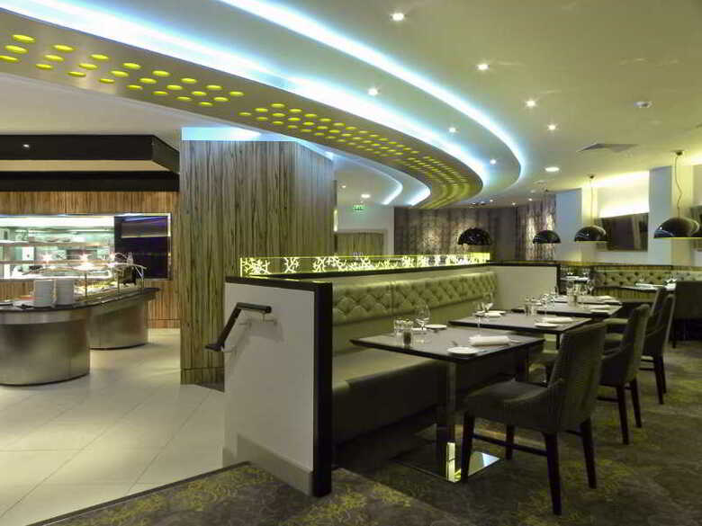 Hotel Novotel London West