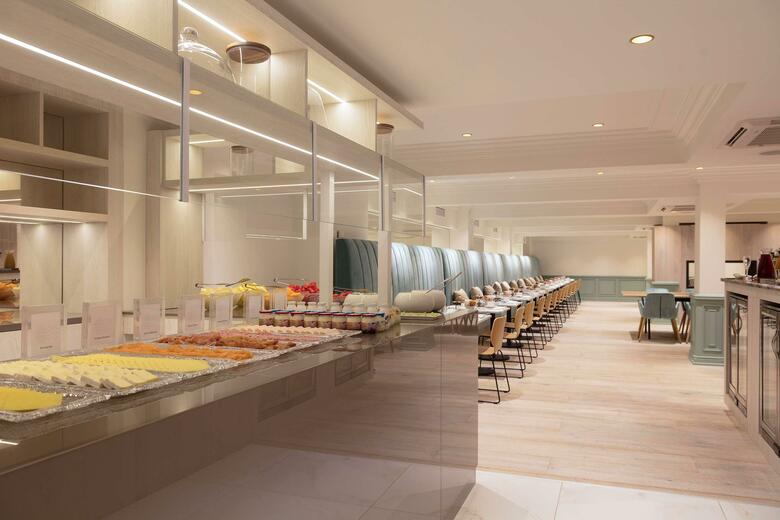 Melia White House Hotel