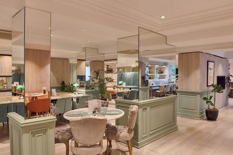 Melia White House Hotel