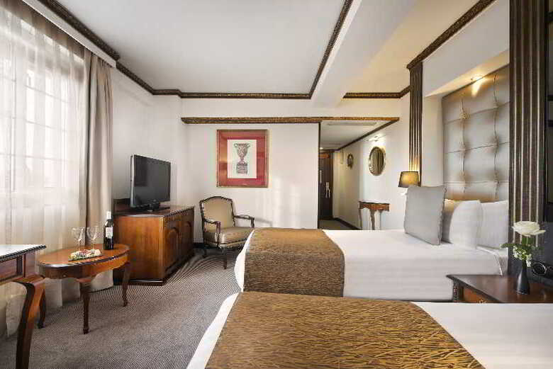 Melia White House Hotel