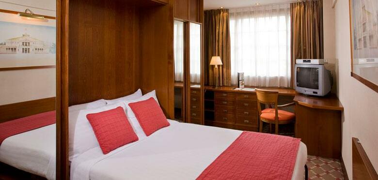 Melia White House Hotel