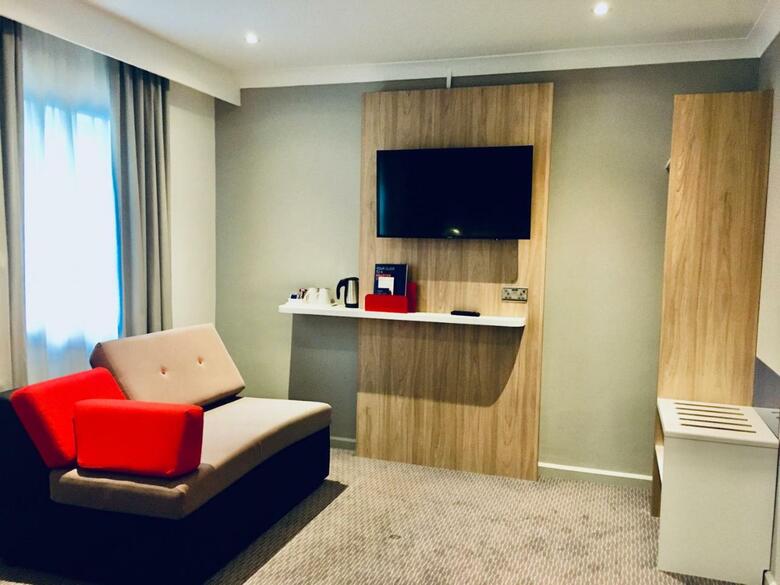 Hotel Holiday Inn Express London Victoria
