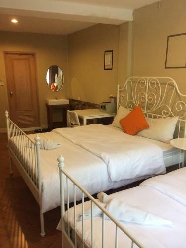 Albergue Vx The Fifty