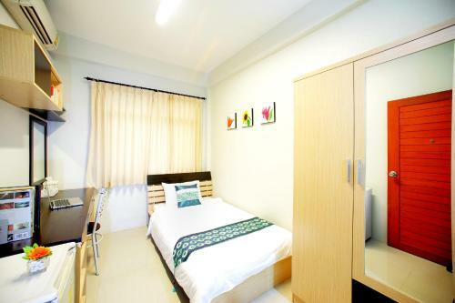Hotel Smile Inn