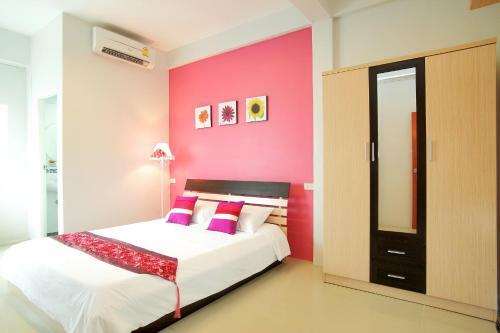 Hotel Smile Inn