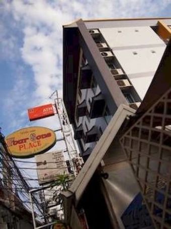Hotel Four Sons Place