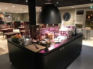 Hotel Campanile Roissy Saint Witz