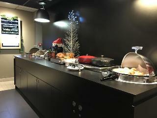 Hotel Campanile Roissy Saint Witz