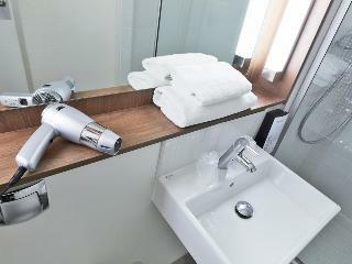 Hotel Campanile Roissy Saint Witz