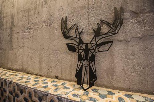 Glur Bangkok Hostel & Coffee Bar