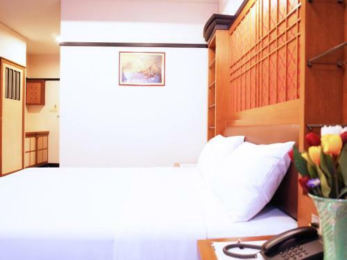 Bavana Hotel