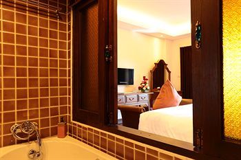Hotel Viang Thapae Resort