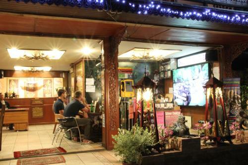 Hostal S.k. House 1
