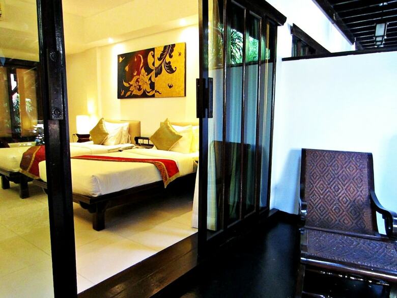 Hotel Yantarasri Resort