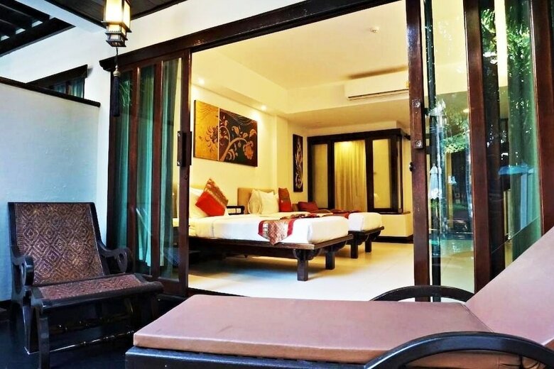 Hotel Yantarasri Resort