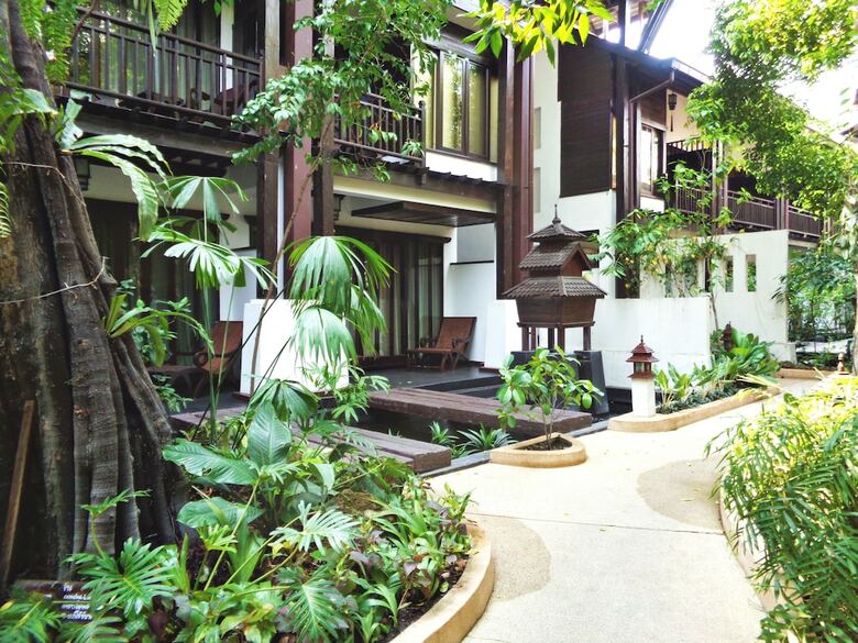 Hotel Yantarasri Resort
