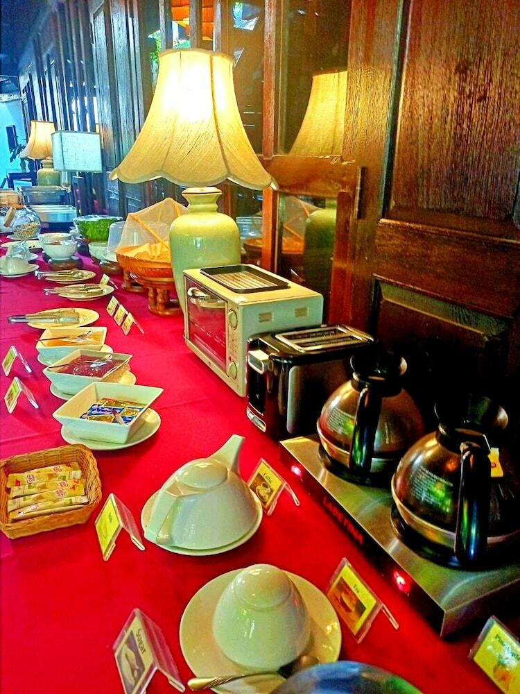 Hotel Yantarasri Resort