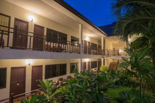 Riverside House Bed & Breakfast