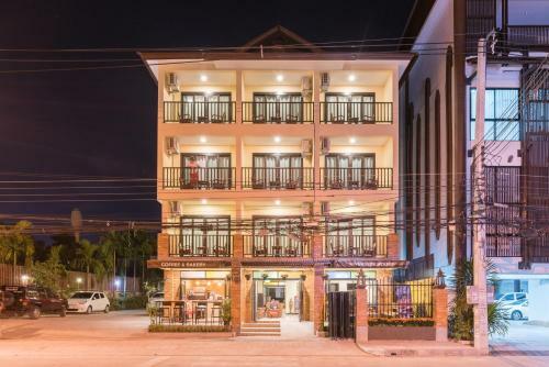 Riverside House Bed & Breakfast