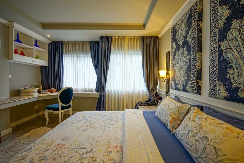 Hotel At Pingnakorn