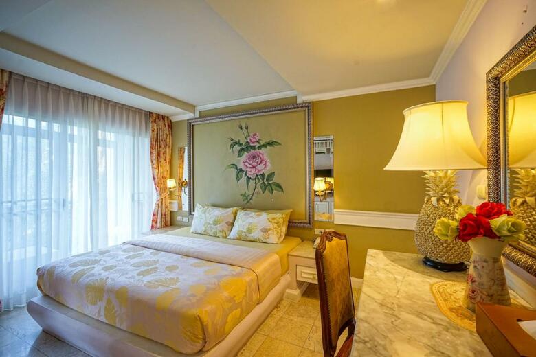 Hotel At Pingnakorn