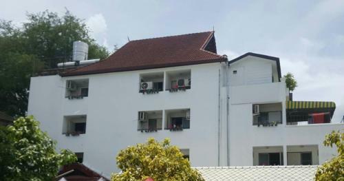 Hostal V.i.p. House