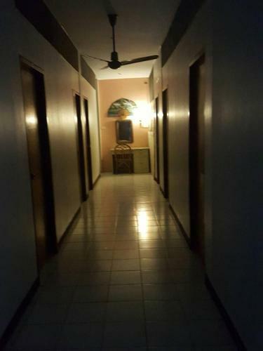 Hostal V.i.p. House