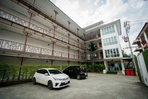 Hostal Inn Kham Apartment
