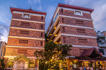 Raming Lodge Hotel & Spa