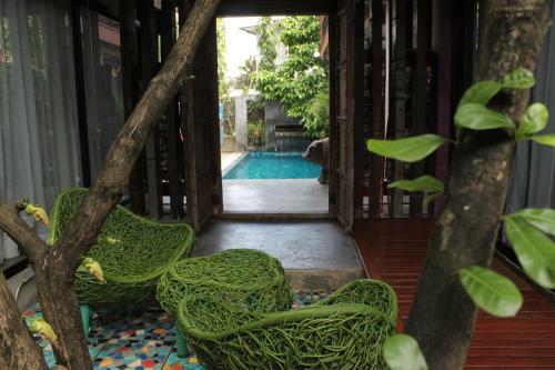 Villa Thapae