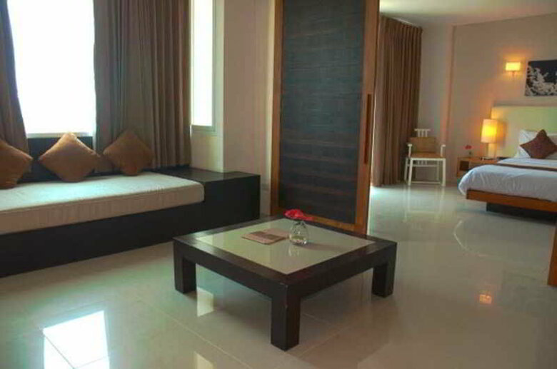 B2 Premier Hotel & Resort