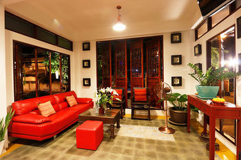 Hotel Baan Huenphen