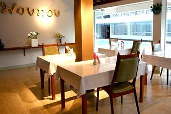 Hostal Umongthong Inn