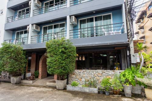 Hostal Memory Patong